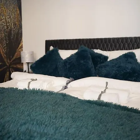 Apartament Glamorous And Modern