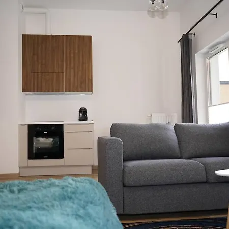 Glamorous And Modern Apartment Krakow